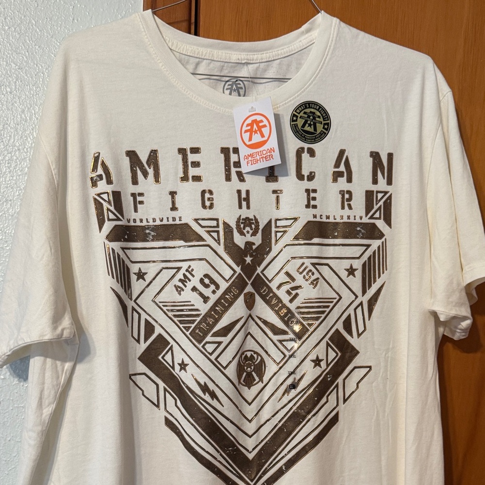 American Fighter Men's White and Brown Graphic Tee